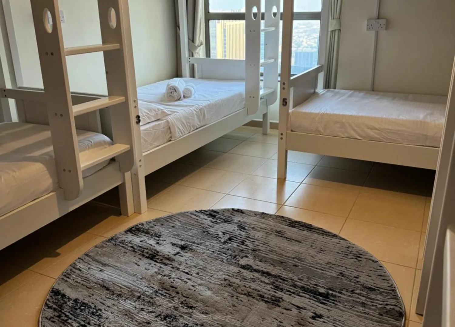 Hostel Marina Jasmine - Luxury Hostel - Jumeirah Beach Residence Dubai