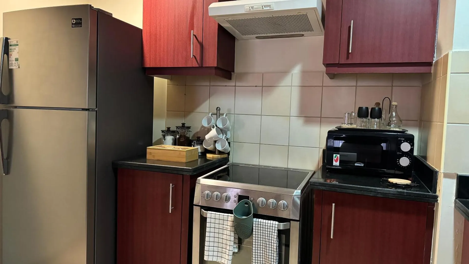 Hostel Marina Jasmine - Luxury Hostel - Jumeirah Beach Residence Dubai Vereinigte Arabische Emirate