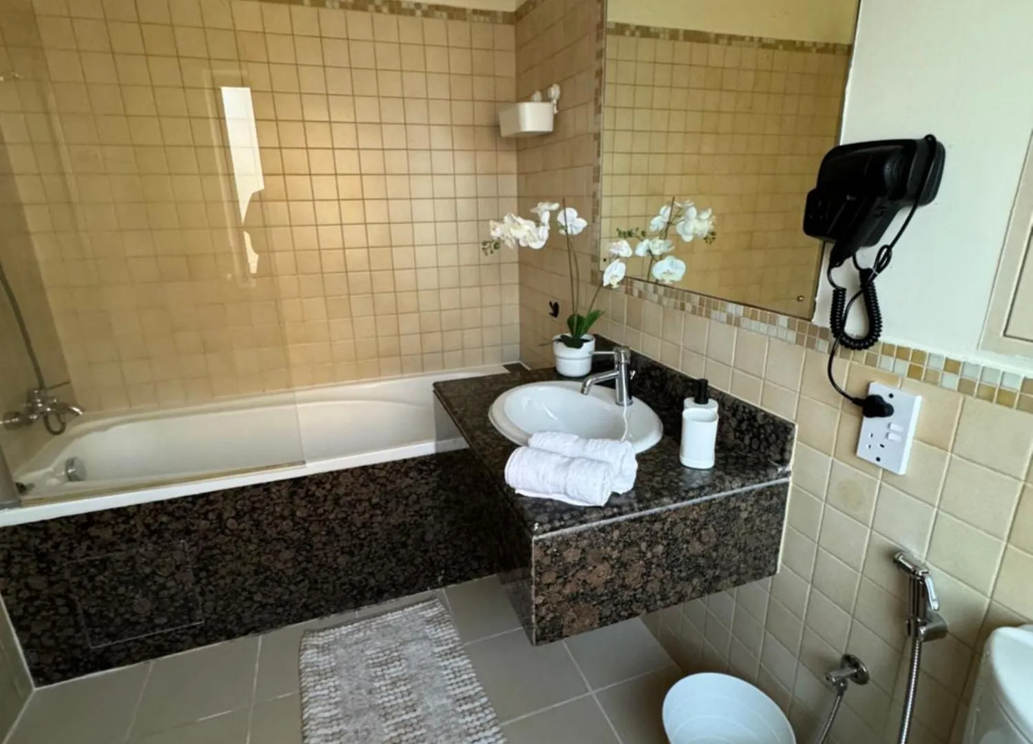 Hostel Marina Jasmine - Luxury Hostel - Jumeirah Beach Residence Dubai