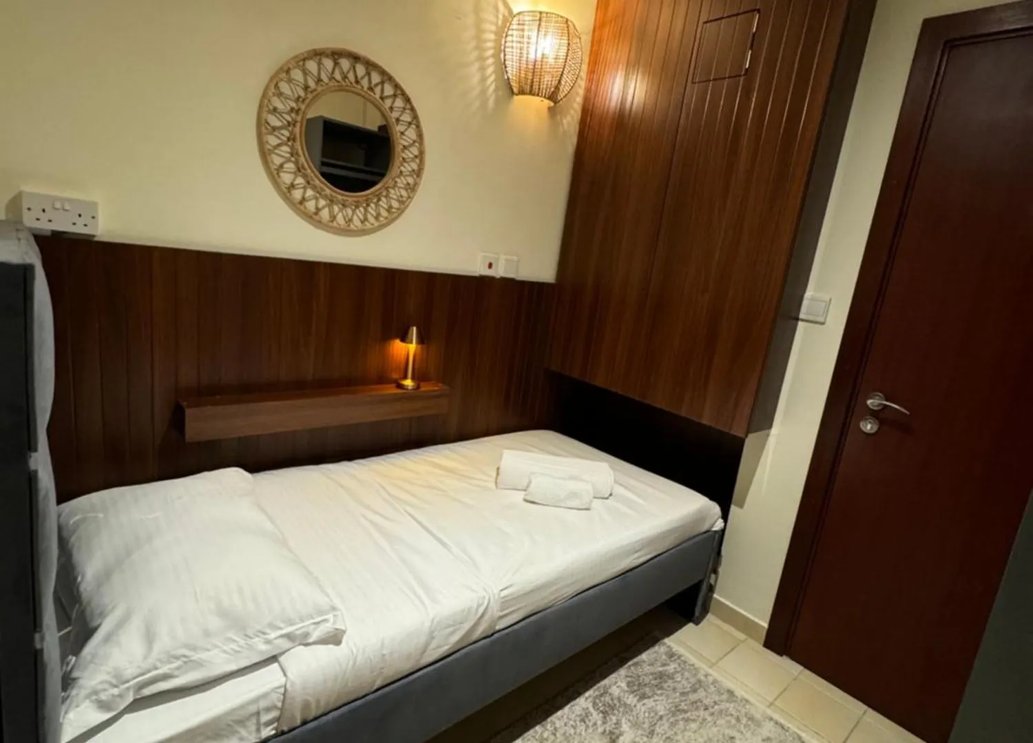 Hostel Marina Jasmine - Luxury Hostel - Jumeirah Beach Residence Dubai 0*,